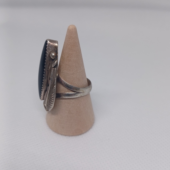 Vintage Sterling Silver Native American Navajo Ring Signed - Picture 2 of 9